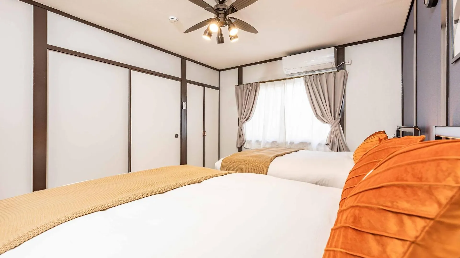Bianco Apartment Osaka 0*,